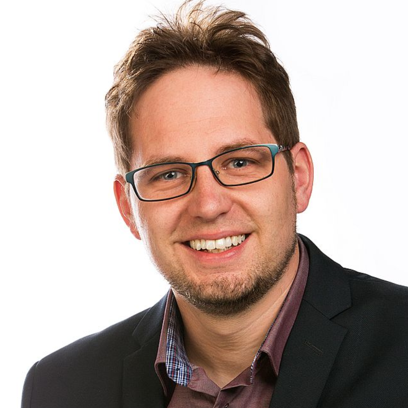  Stefan Menke